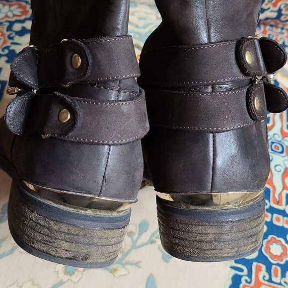 Steve Madden leather riding boot! - Picture 2 of 8